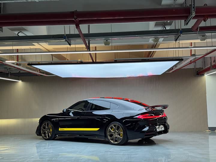 Фото 20 - Xiaomi SU7 Ultra