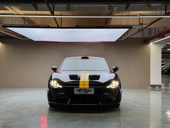 Фото 3 - Xiaomi SU7 Ultra