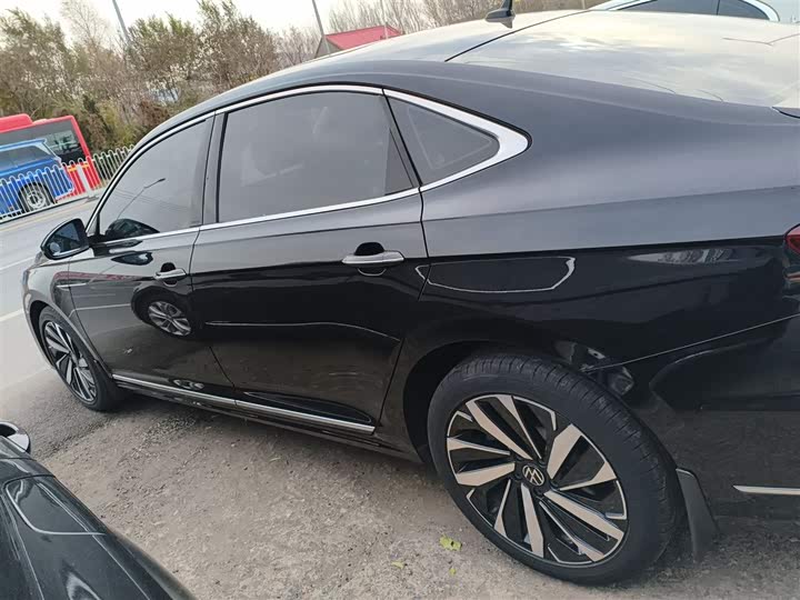 Фото 5 - Volkswagen Passat