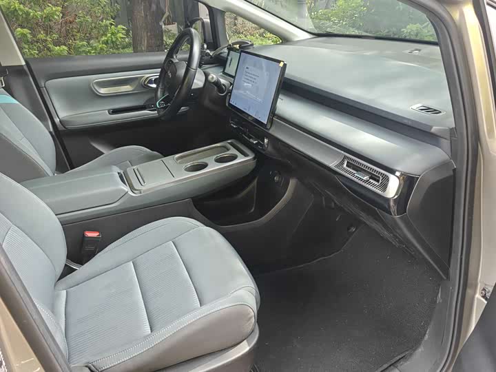 Фото 11 - GAC Aion Y