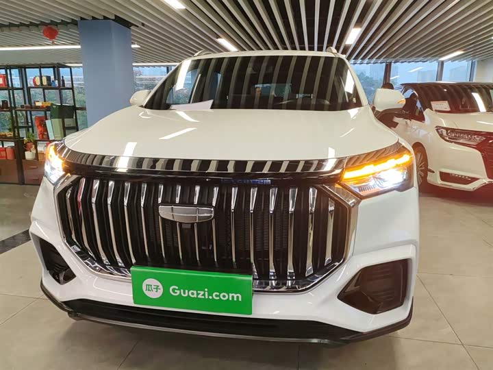 Фото 3 - Geely Okavango L