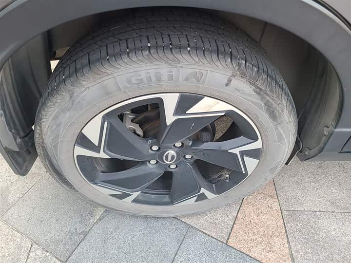 Фото 25 - GAC Trumpchi GS3