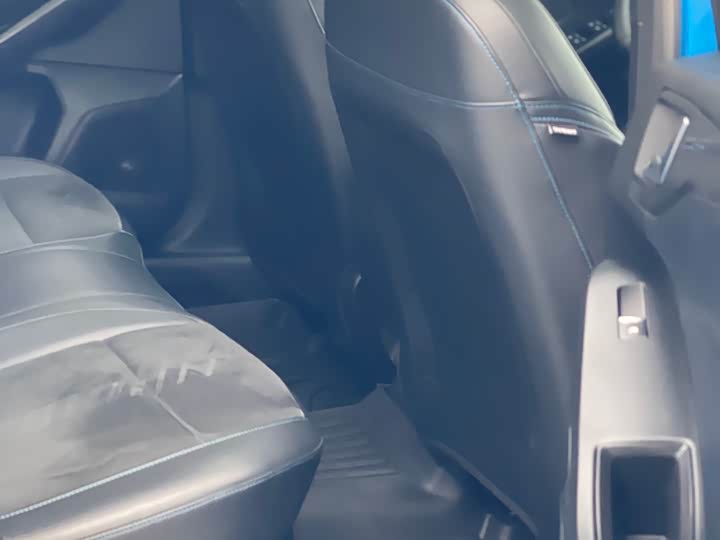 Фото 23 - Ford Focus