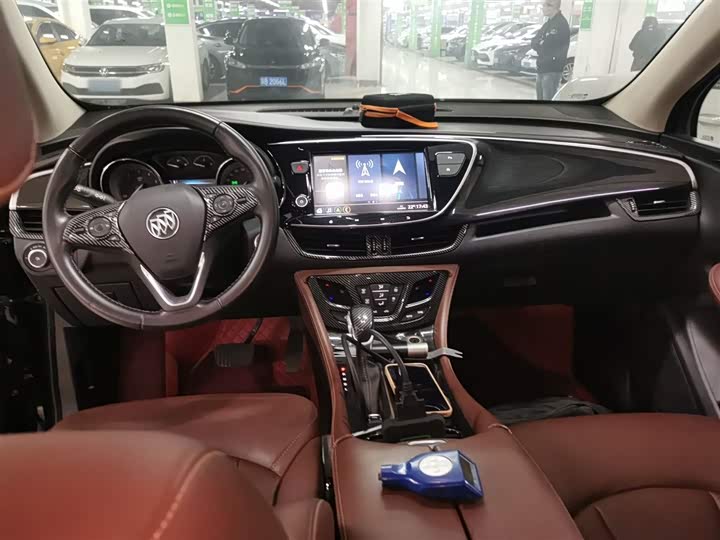 Фото 10 - Buick Envision Plus