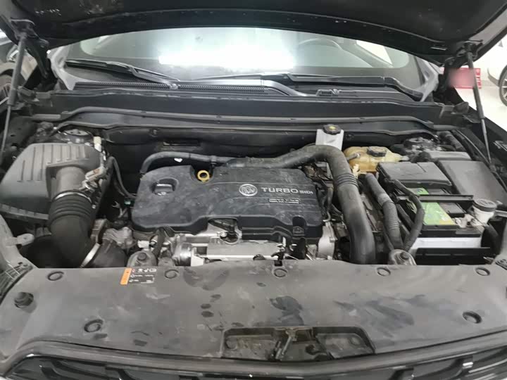 Фото 20 - Buick Envision Plus