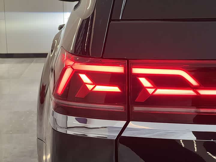 Фото 21 - Volkswagen Teramont Pro