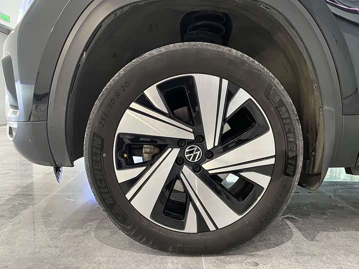 Фото 24 - Volkswagen Teramont Pro