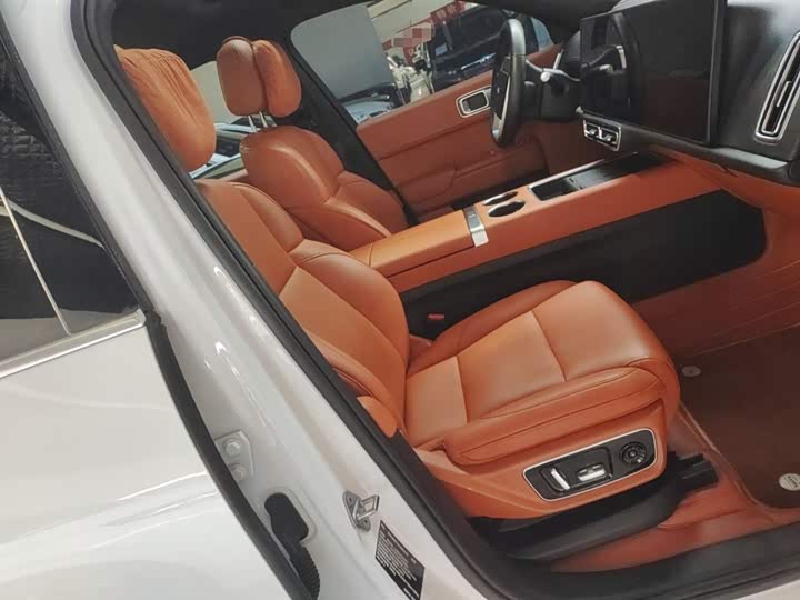 Фото 25 - LiXiang L7