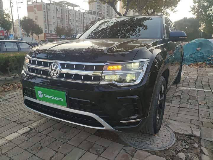 Фото 1 - Volkswagen Teramont Pro