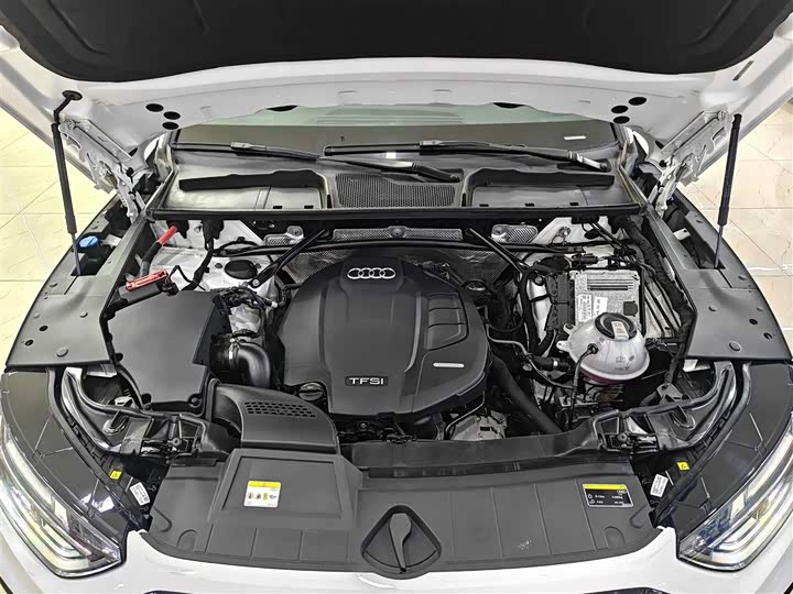 Фото 14 - Audi Q5L Sportback