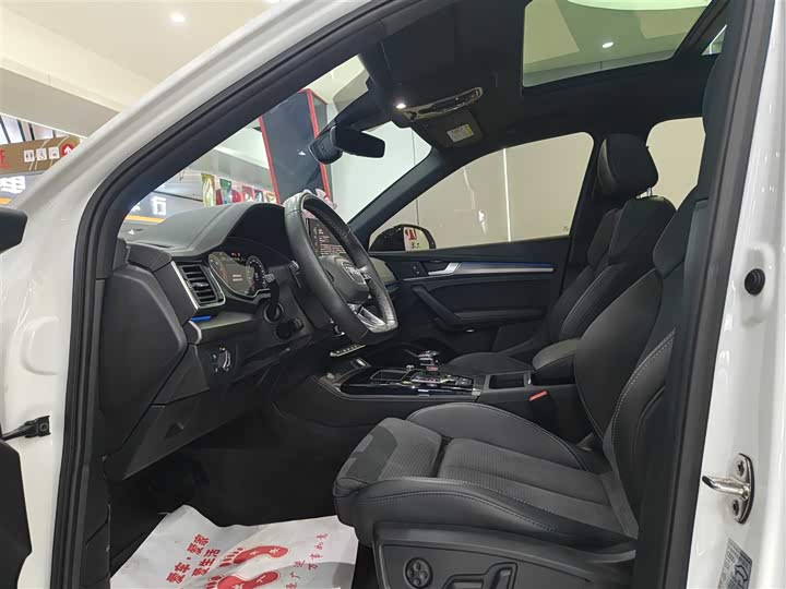 Фото 7 - Audi Q5L Sportback