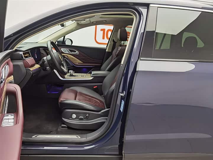 Фото 10 - Hongqi HS7