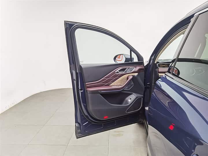 Фото 8 - Hongqi HS7