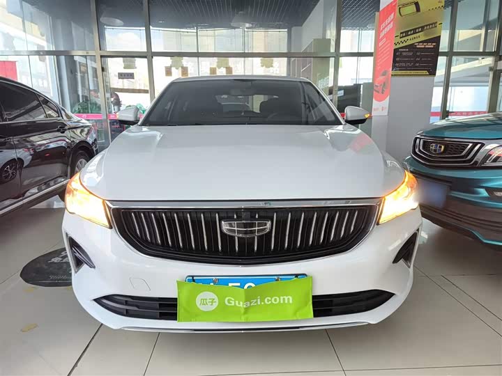 Фото 3 - Geely Emgrand