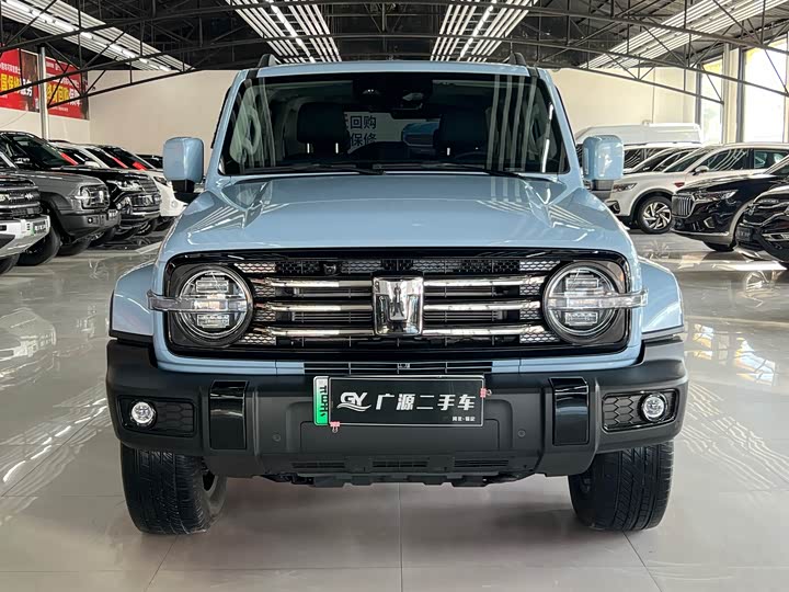 Фото 2 - Tank 300 Hybrid