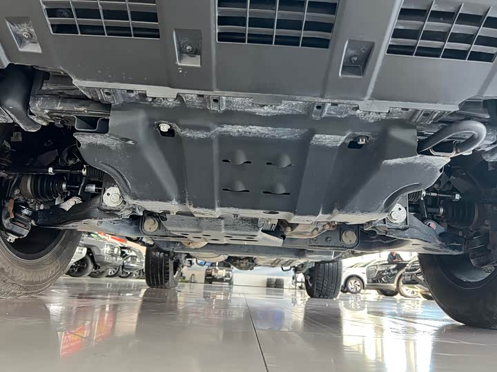 Фото 22 - Tank 300 Hybrid