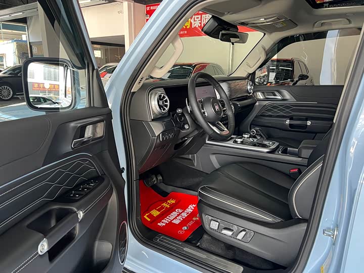 Фото 7 - Tank 300 Hybrid