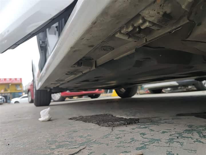 Фото 21 - Toyota Corolla