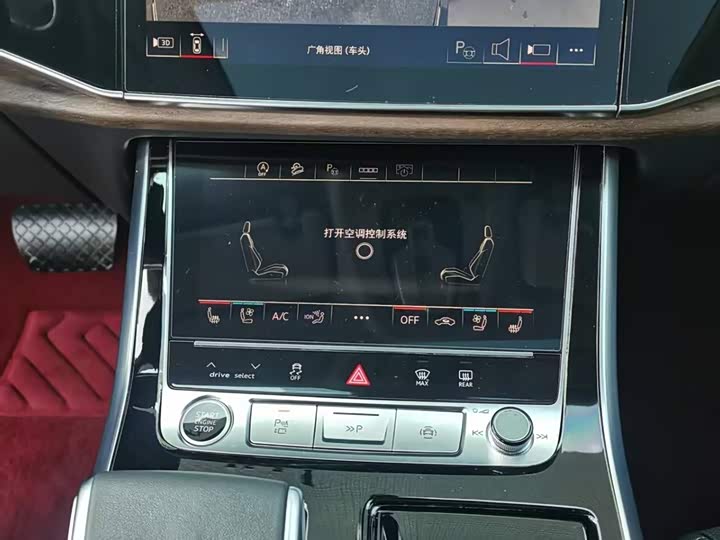 Фото 16 - Audi Q7