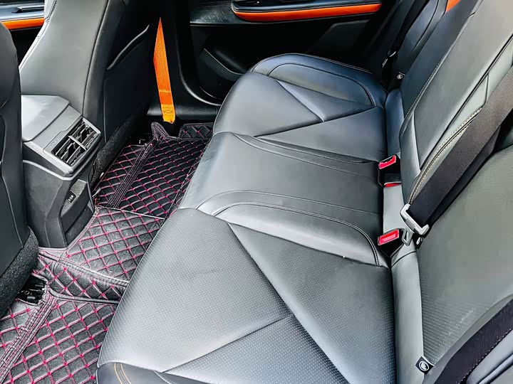 Фото 15 - Changan UNI-V