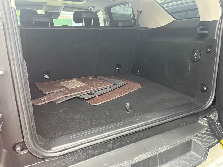 Фото 14 - Tank 400