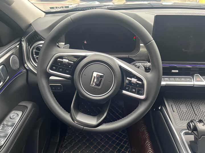 Фото 9 - Tank 400