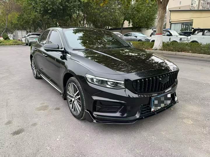 Фото 3 - Geely Preface