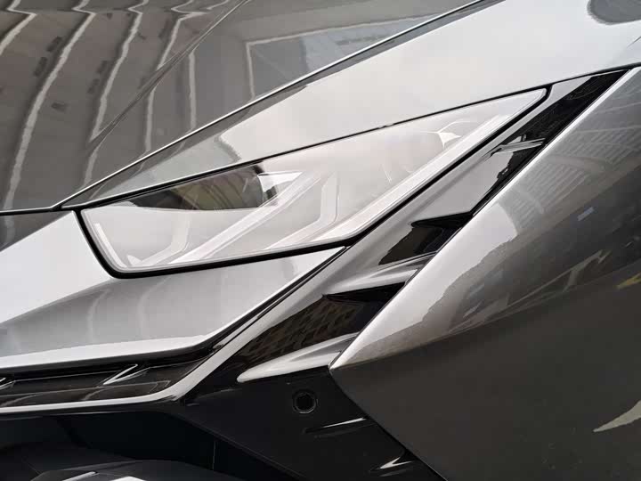 Фото 16 - Lamborghini Huracán