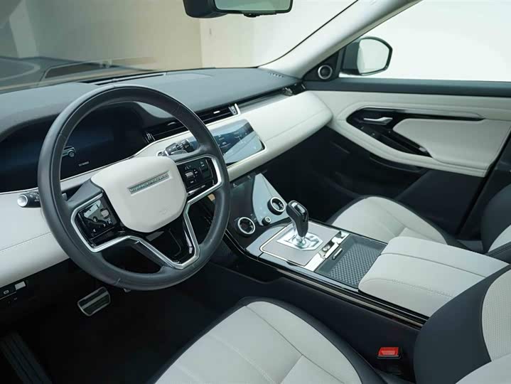 Фото 10 - Land Rover Range Rover Evoque L