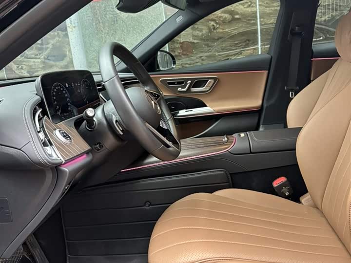 Фото 8 - Mercedes-Benz E-Class