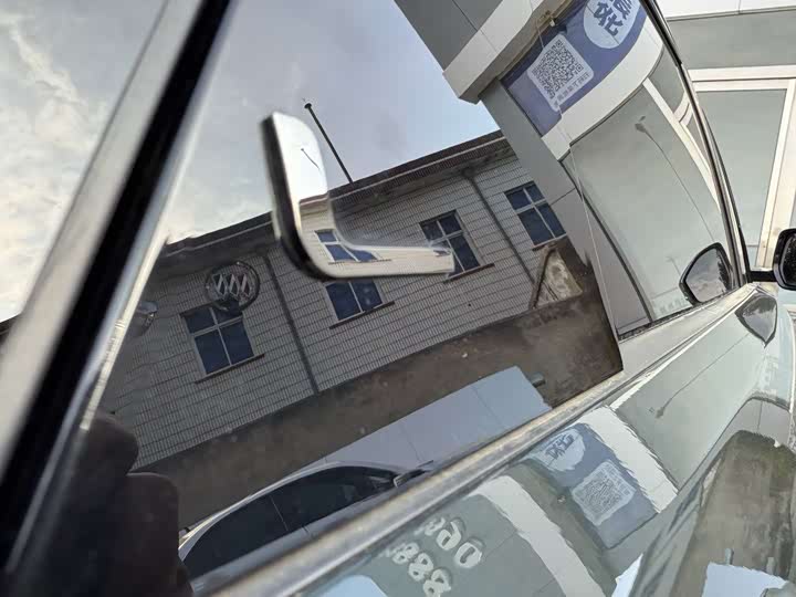 Фото 4 - Land Rover Range Rover Evoque L