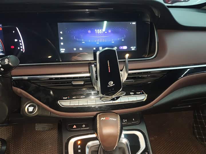 Фото 13 - GAC Trumpchi M6