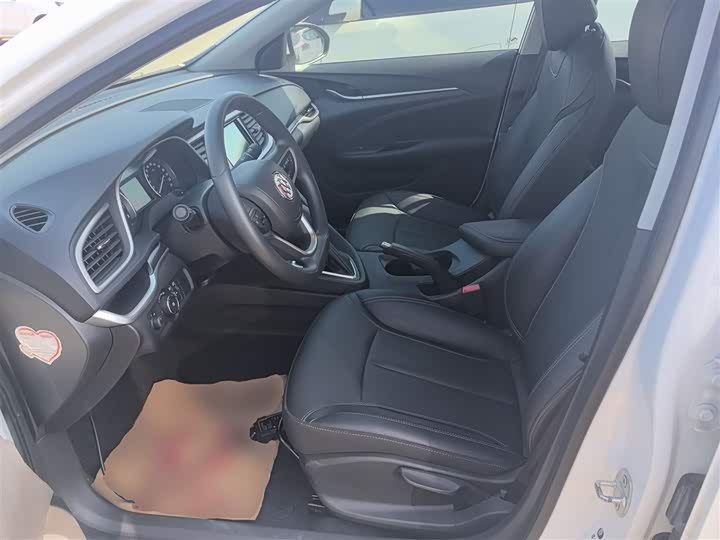 Фото 15 - Buick Excelle GT