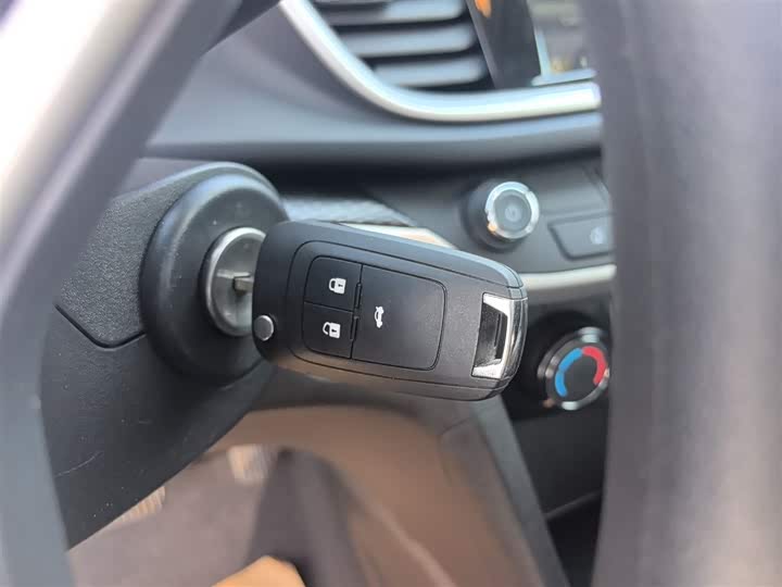 Фото 9 - Buick Excelle GT