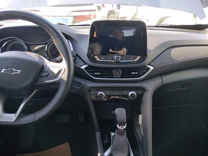 Фото 13 - Chevrolet Orlando