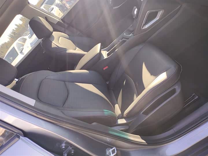 Фото 25 - Chevrolet Orlando