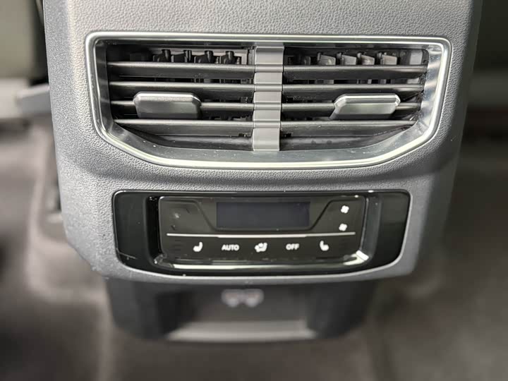 Фото 16 - Volkswagen Talagon