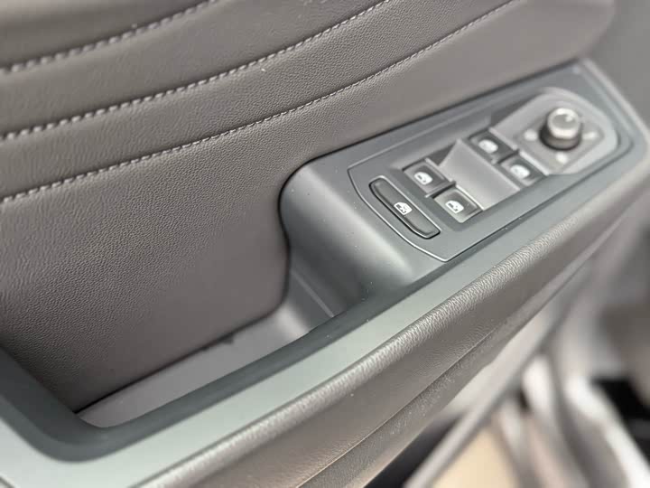 Фото 20 - Volkswagen Talagon