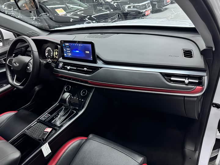 Фото 18 - Chery Tiggo 5x