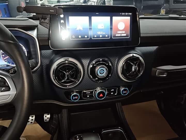 Фото 13 - BAIC Beijing BJ40