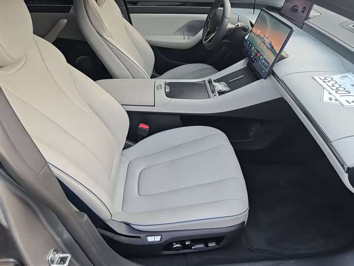 Фото 10 - Luxeed S7