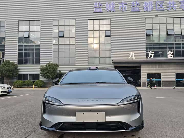 Фото 2 - Luxeed S7