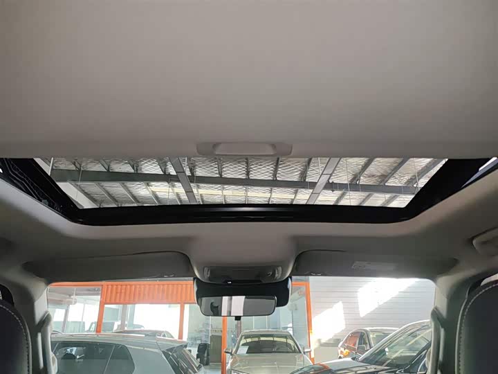 Фото 18 - Tank 300