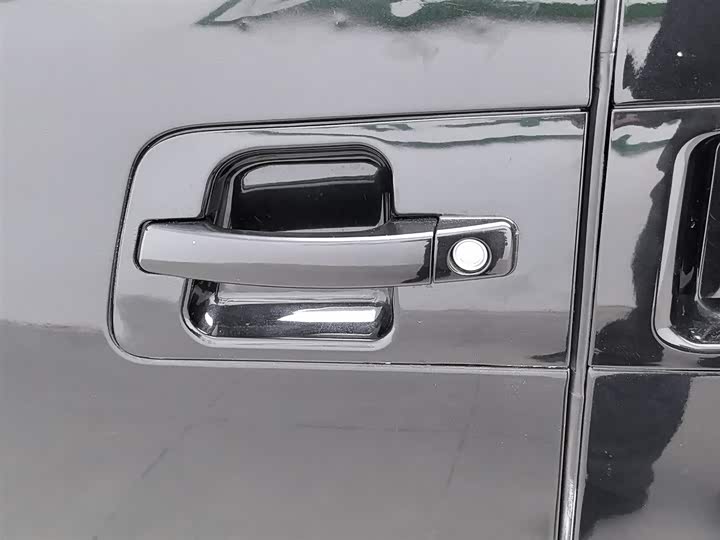 Фото 18 - JAC Refine L5