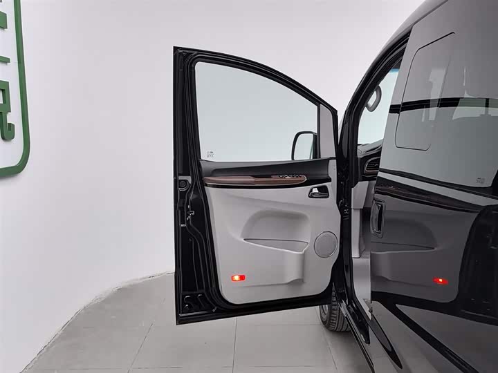 Фото 8 - JAC Refine L5