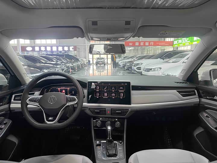 Фото 13 - Volkswagen Bora