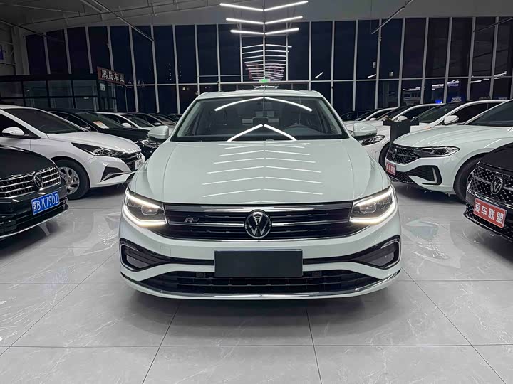 Фото 2 - Volkswagen Bora