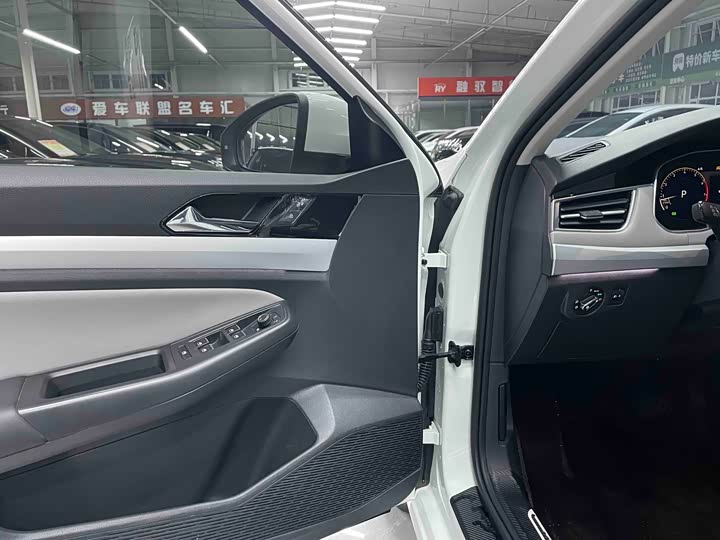 Фото 9 - Volkswagen Bora