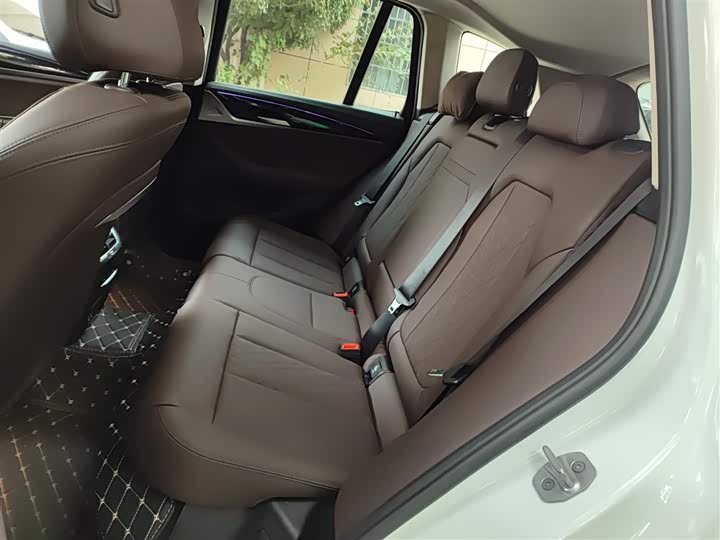 Фото 17 - BMW X3