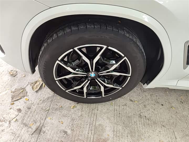 Фото 23 - BMW X3